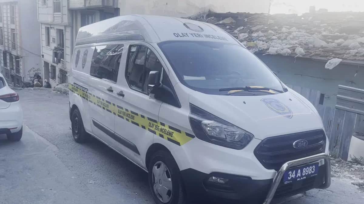 25 yaşındaki erkek başından vurulmuş halde ölü bulundu 25 yaşındaki erkek başından vurulmuş halde ölü bulundu