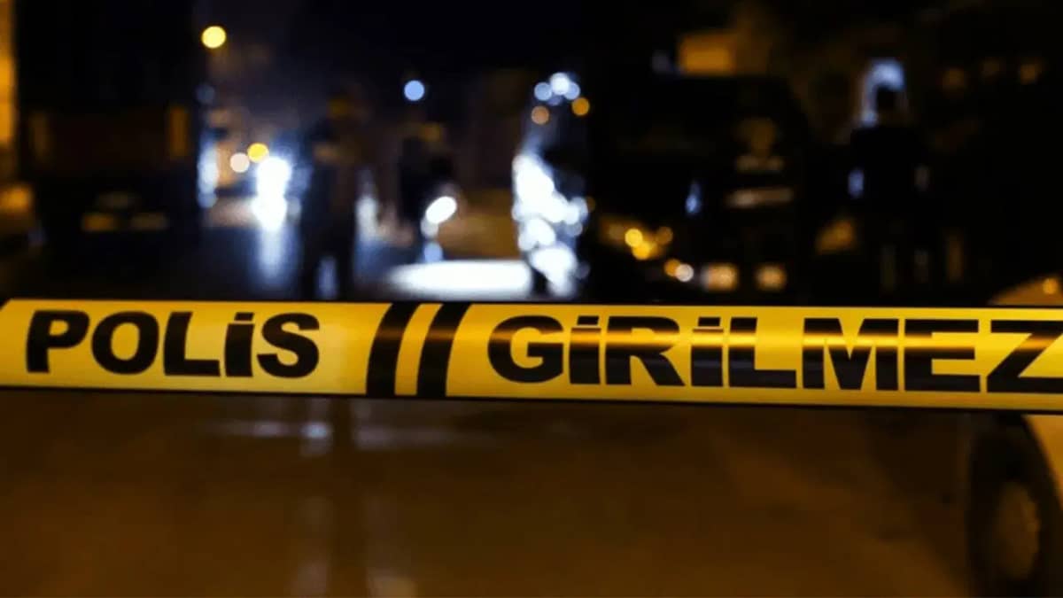 Ankara'da korkunç olay... Doktor tren raylarına atladı: Hayatını kaybetti Ankara'da korkunç olay... Doktor tren raylarına atladı: Hayatını kaybetti