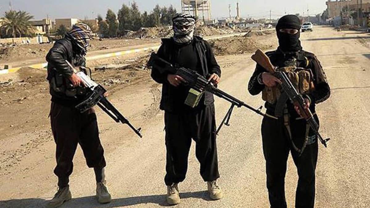 Münbiç’te IŞİD’in üst düzey askeri sorumlusu yakalandı Münbiç’te IŞİD’in üst düzey askeri sorumlusu yakalandı