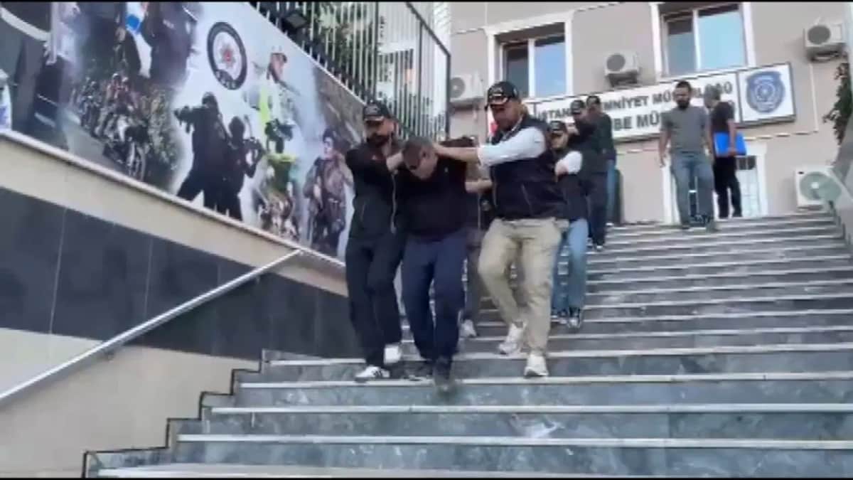Çalıştığı şirketi 122 milyon TL dolandırmıştı: Sevgilisinin estetiğine 5 milyon TL harcadı, 'pişman değilim' dedi Çalıştığı şirketi 122 milyon TL dolandırmıştı: Sevgilisinin estetiğine 5 milyon TL harcadı, 'pişman değilim' dedi