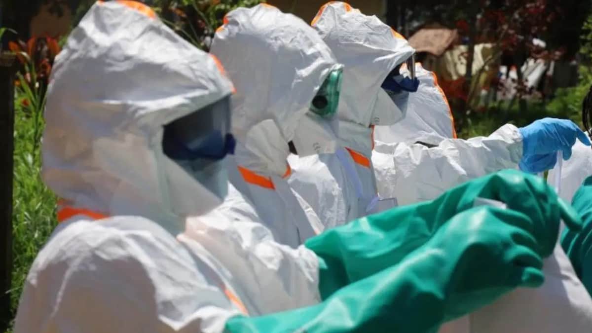 DSÖ duyurdu: Ebola salgını hızla yayılıyor, 3 bin kişi hayatını kaybetti DSÖ duyurdu: Ebola salgını hızla yayılıyor, 3 bin kişi hayatını kaybetti