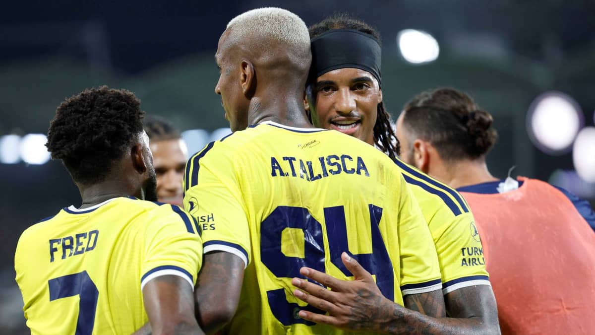 Fenerbahçe'nin play-off'taki rakibi belli oldu! Fenerbahçe'nin play-off'taki rakibi belli oldu!