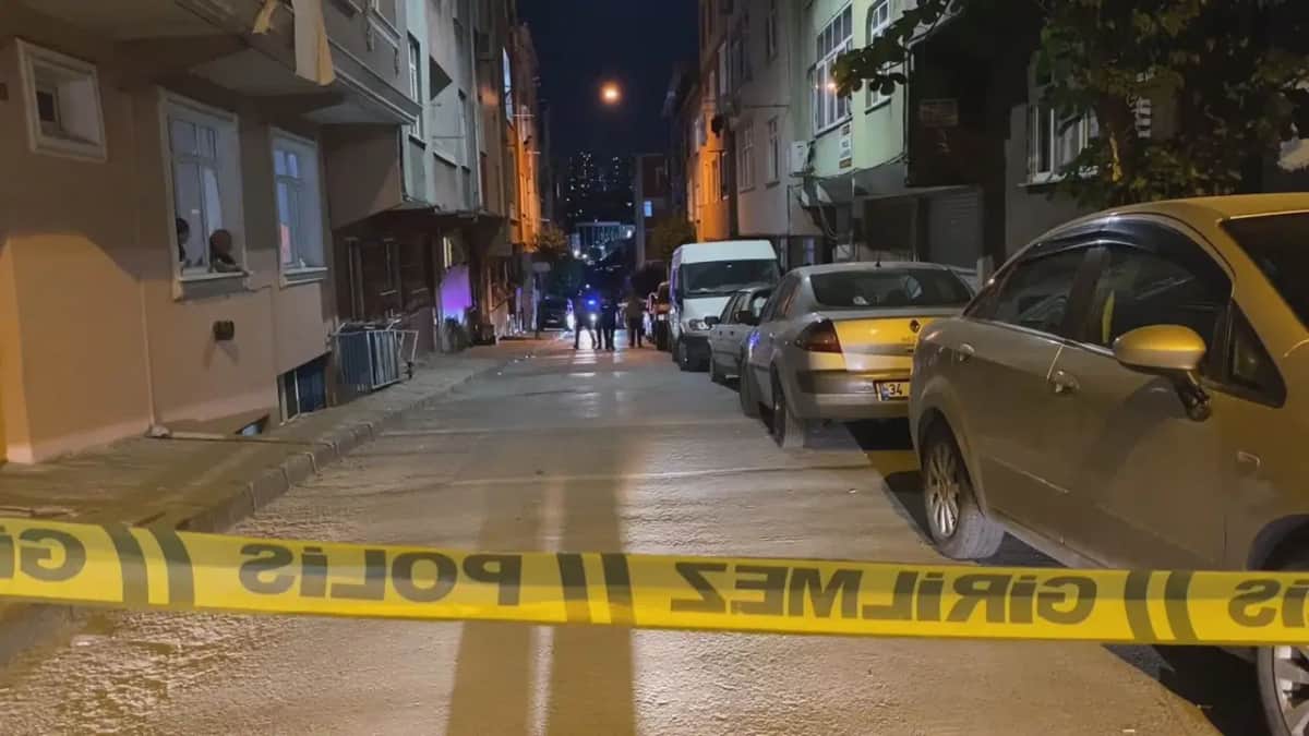1'i çocuk 3 kişiyi silahla ağır yaraladı: Şüpheli yakalandı 1'i çocuk 3 kişiyi silahla ağır yaraladı: Şüpheli yakalandı