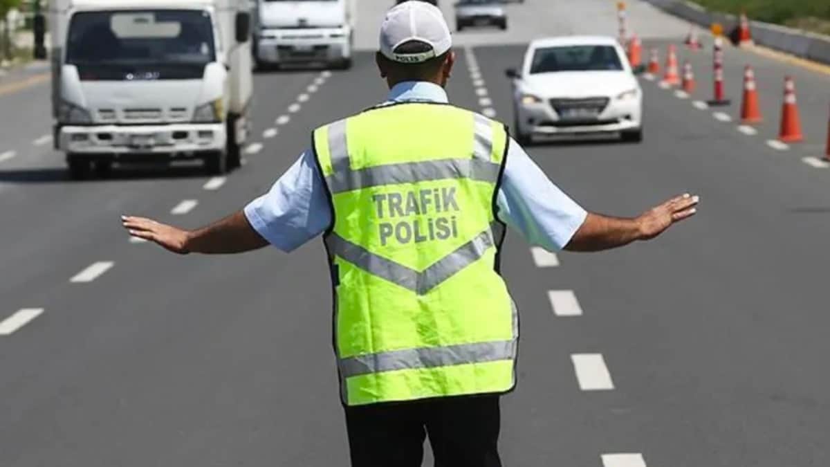 İstanbul'da bugün bu yollar trafiğe kapalı olacak İstanbul'da bugün bu yollar trafiğe kapalı olacak