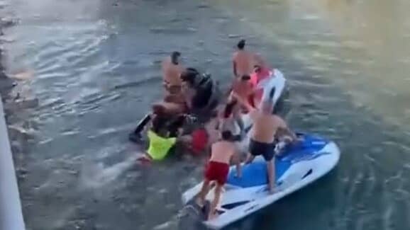 Jetski faciası: 1 ölü, 1 yaralı Jetski faciası: 1 ölü, 1 yaralı