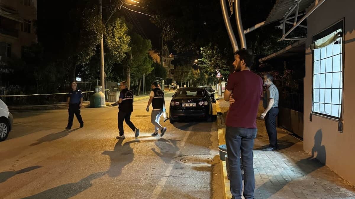 İki aile arasında bıçaklı kavgada 5 kişi yaralandı İki aile arasında bıçaklı kavgada 5 kişi yaralandı