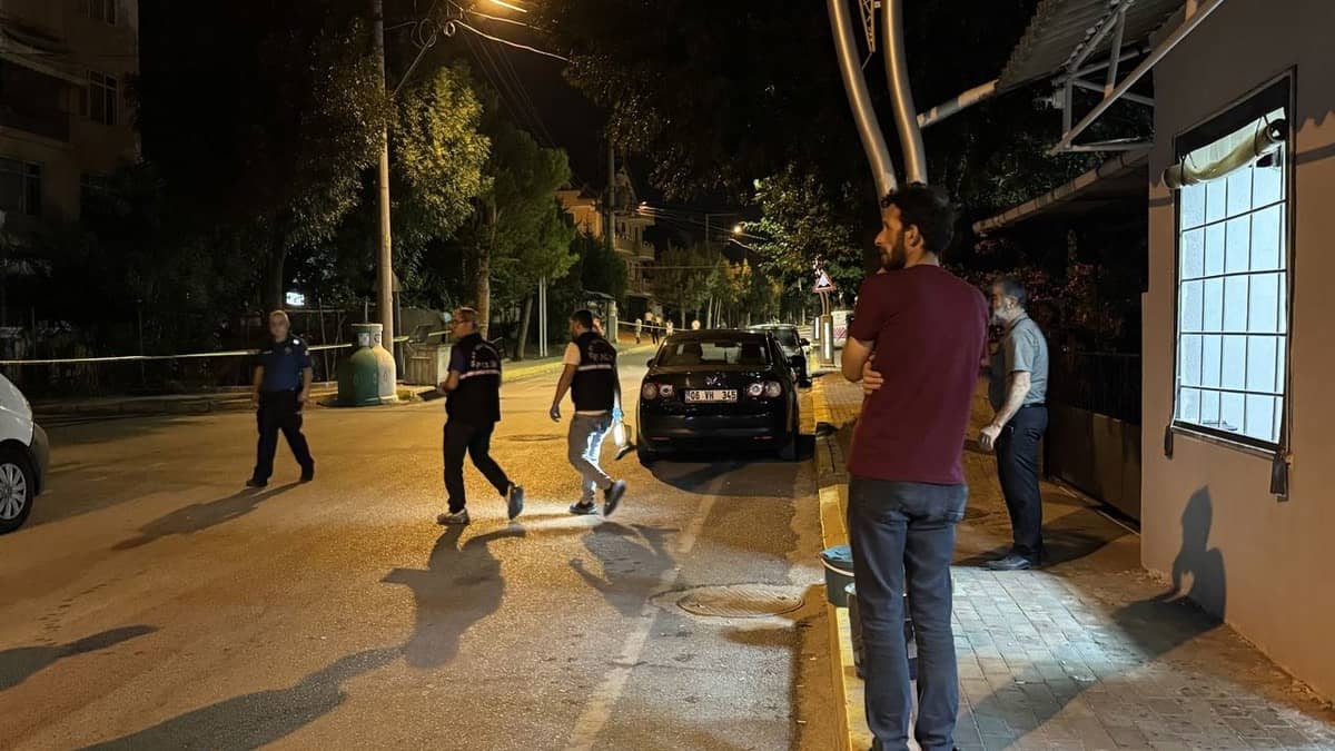 İki aile arasında bıçaklı kavgada 5 kişi yaralandı İki aile arasında bıçaklı kavgada 5 kişi yaralandı