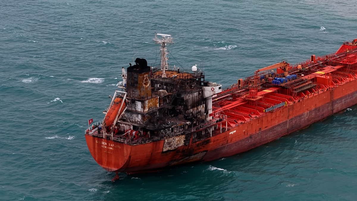 Dron saldırısı sonrası sürüklenip, Samsun’da karaya oturan tanker, römorkörle alınacak Dron saldırısı sonrası sürüklenip, Samsun’da karaya oturan tanker, römorkörle alınacak