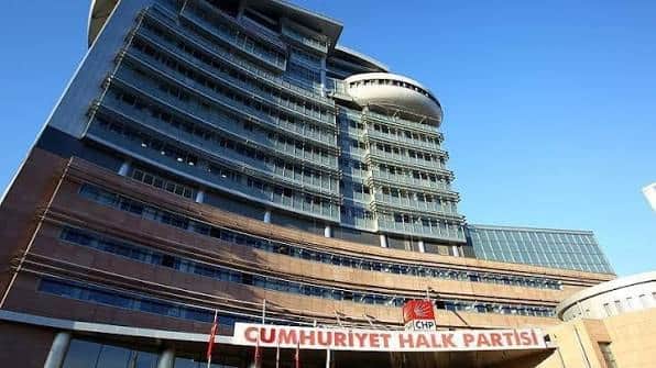 CHP'li belediye meclisinde toplu istifa CHP'li belediye meclisinde toplu istifa
