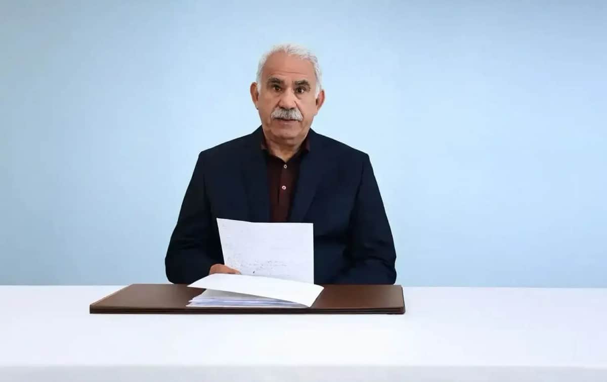 Öcalan'ın yeni görevini DEM Parti duyurdu Öcalan'ın yeni görevini DEM Parti duyurdu