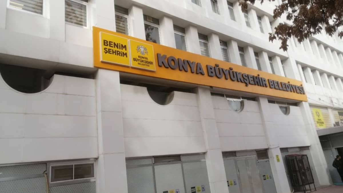 Bu belediyede kadının ne adı var ne işi! Bu belediyede kadının ne adı var ne işi!