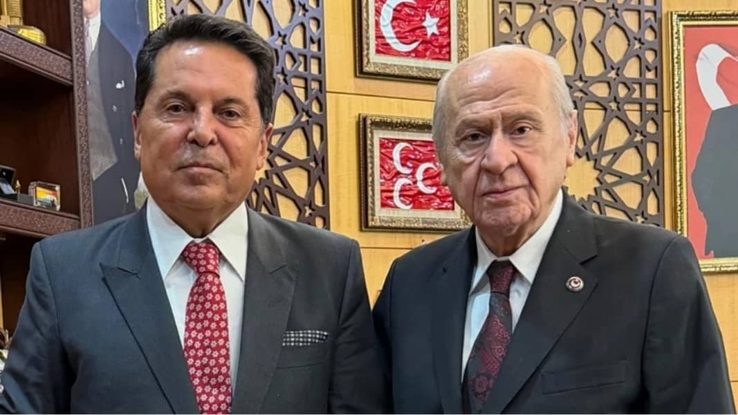 Ahmet Özer, Devlet Bahçeli'yi ziyaret etti! Ahmet Özer, Devlet Bahçeli'yi ziyaret etti!