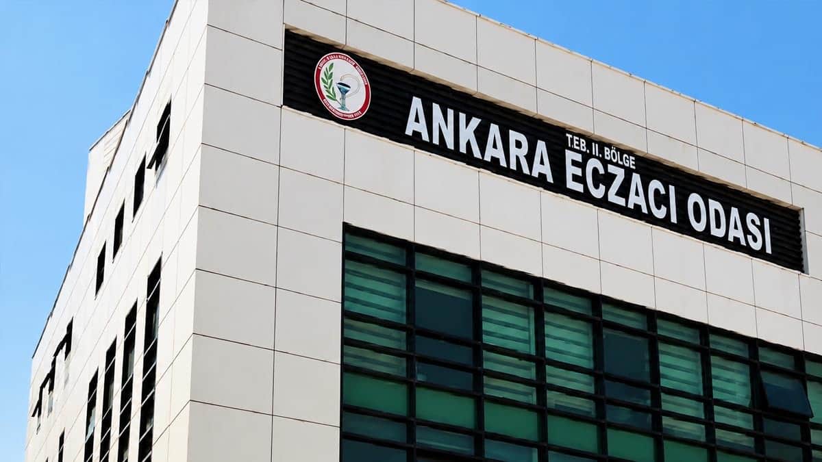 Ankara Eczacı Odası'ndan Çankaya'daki eczanede "özel görüntü" iddiasına ilişkin açıklama Ankara Eczacı Odası'ndan Çankaya'daki eczanede "özel görüntü" iddiasına ilişkin açıklama