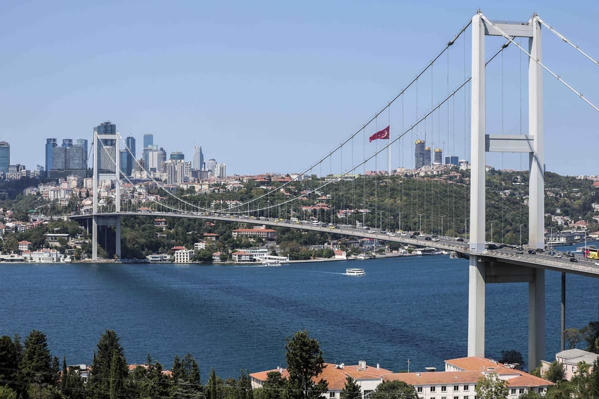 Köprü ve otoyolların özelleştirme kararı mahkemeye taşındı Köprü ve otoyolların özelleştirme kararı mahkemeye taşındı