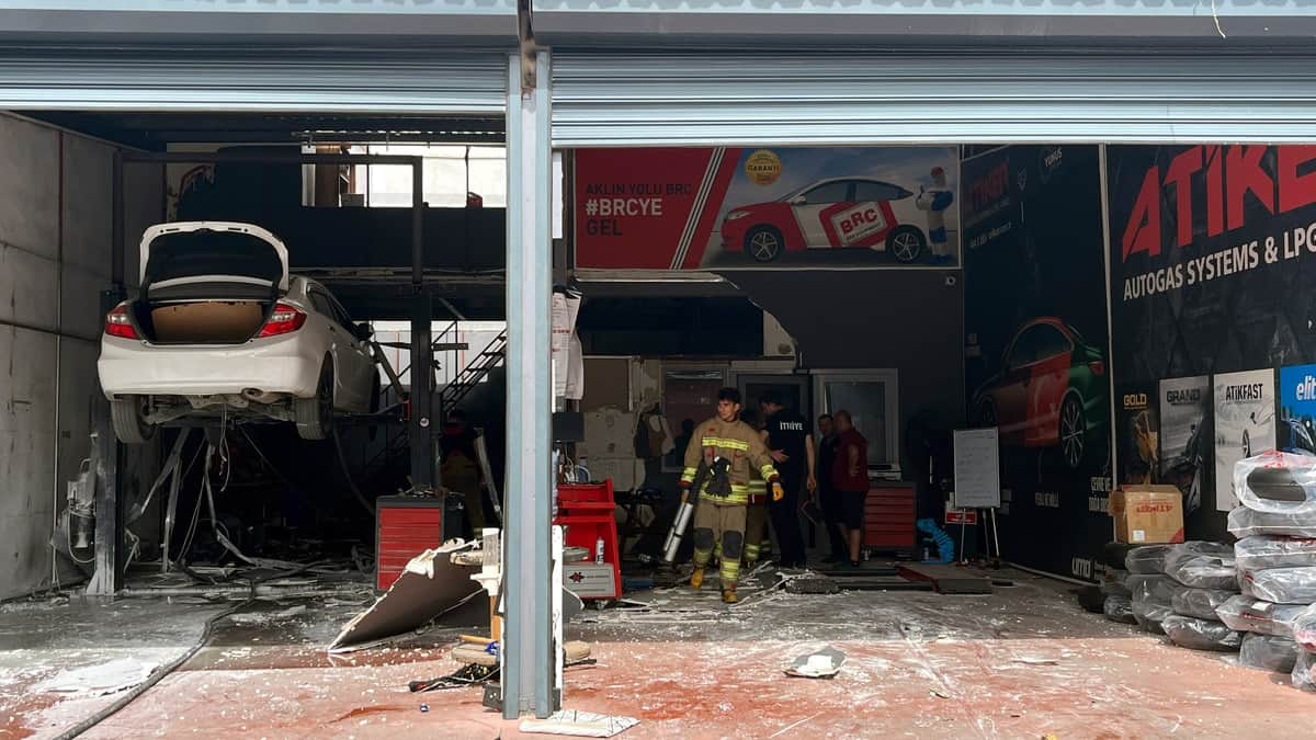 Edirne’de otomobil tamirhanesinde patlama; 1’i ağır, 2 yaralı Edirne’de otomobil tamirhanesinde patlama; 1’i ağır, 2 yaralı