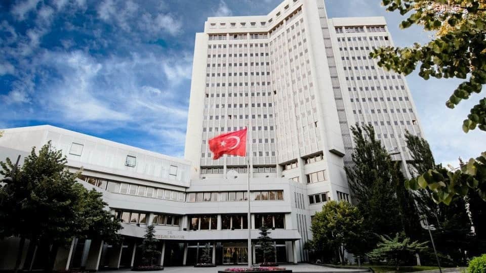 Dışişleri'nden AB'ye uyarı: Aracı olmayın Dışişleri'nden AB'ye uyarı: Aracı olmayın