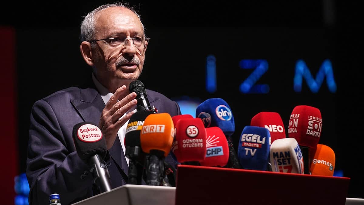 CHP’li belediye başkanlarından Kılıçdaroğlu'na sessiz boykot CHP’li belediye başkanlarından Kılıçdaroğlu'na sessiz boykot