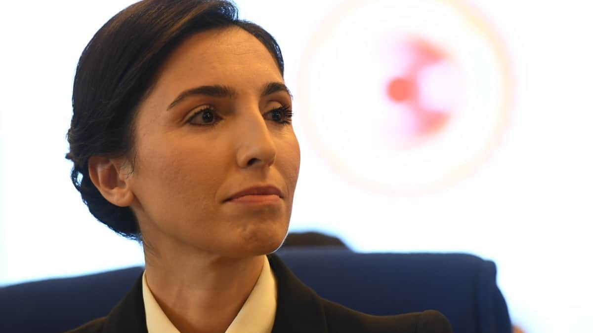 Merkez Bankası'nı karıştırmıştı, şimdi de komşularını canından bezdirdi Merkez Bankası'nı karıştırmıştı, şimdi de komşularını canından bezdirdi