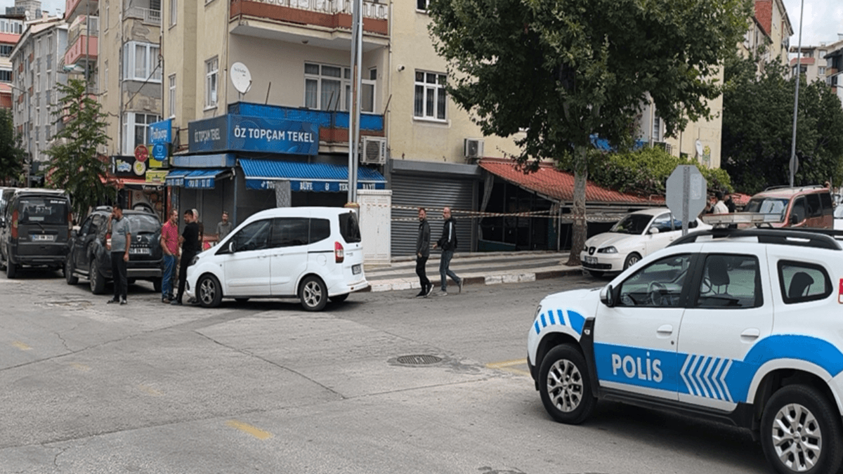Tokat'ta iki akraba arasındaki silahlı kavga kanlı bitti Tokat'ta iki akraba arasındaki silahlı kavga kanlı bitti