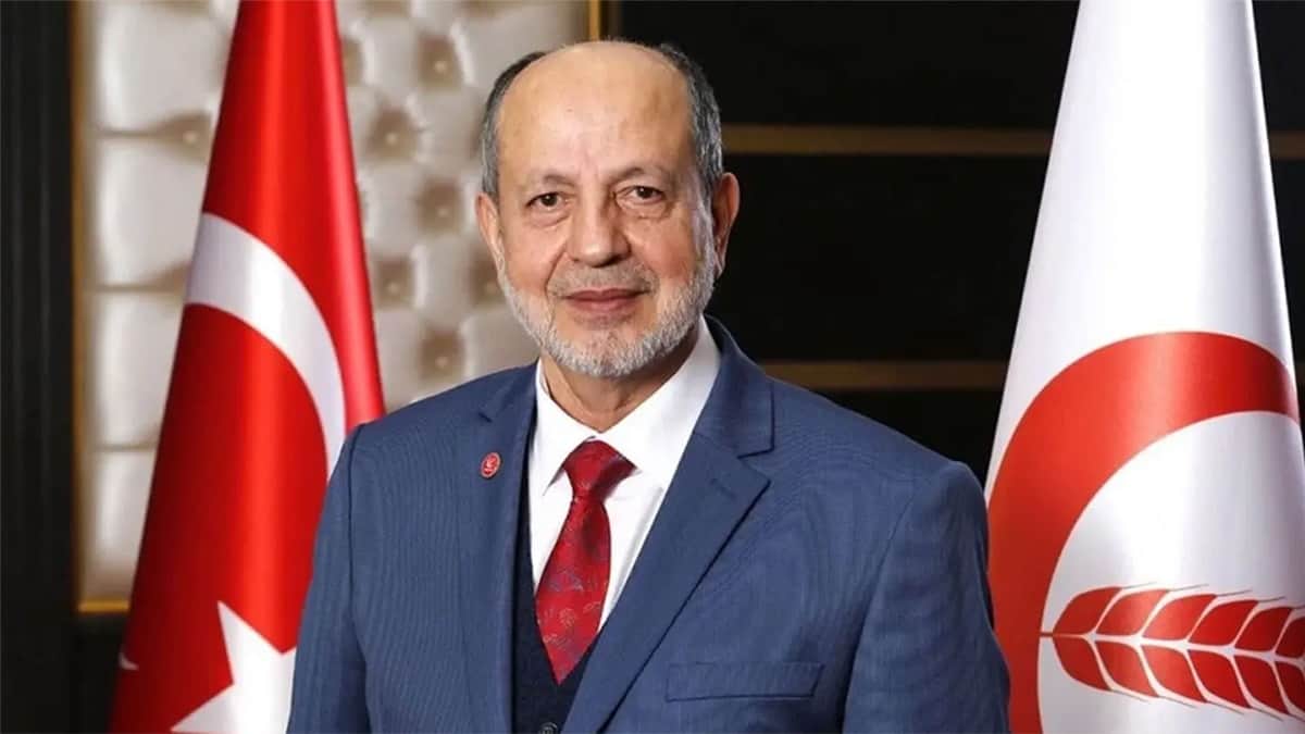 Yeni Yol Partisi’ni 3 eşi olan milletvekili kurtardı Yeni Yol Partisi’ni 3 eşi olan milletvekili kurtardı
